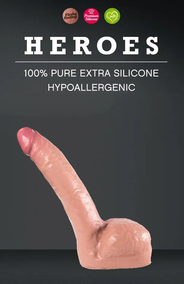 Heroes Dildos | Heroes - No. 9 - Dildo - 16 x 3,5 cm - Lichte Huidskleur