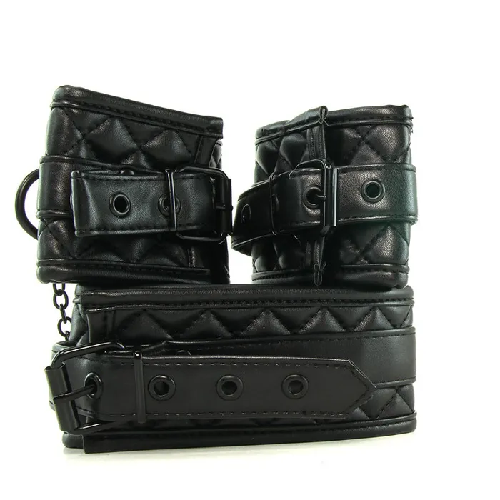 X Play Quilted Collar To Wrist | Allure Lingerie Couples